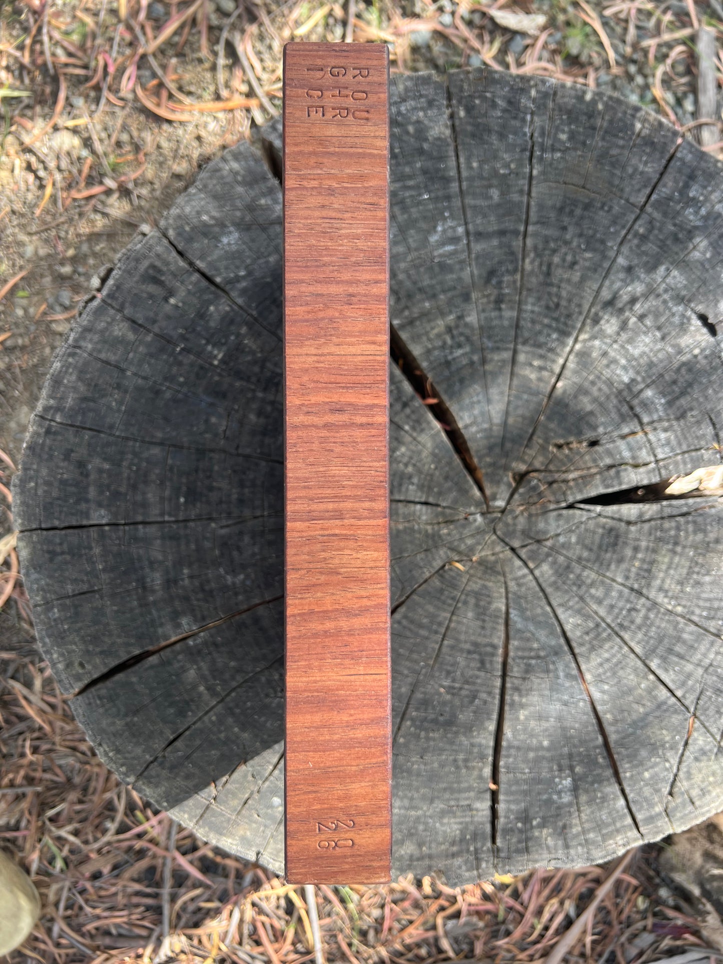 BLACKWOOD CHOPPING BOARD